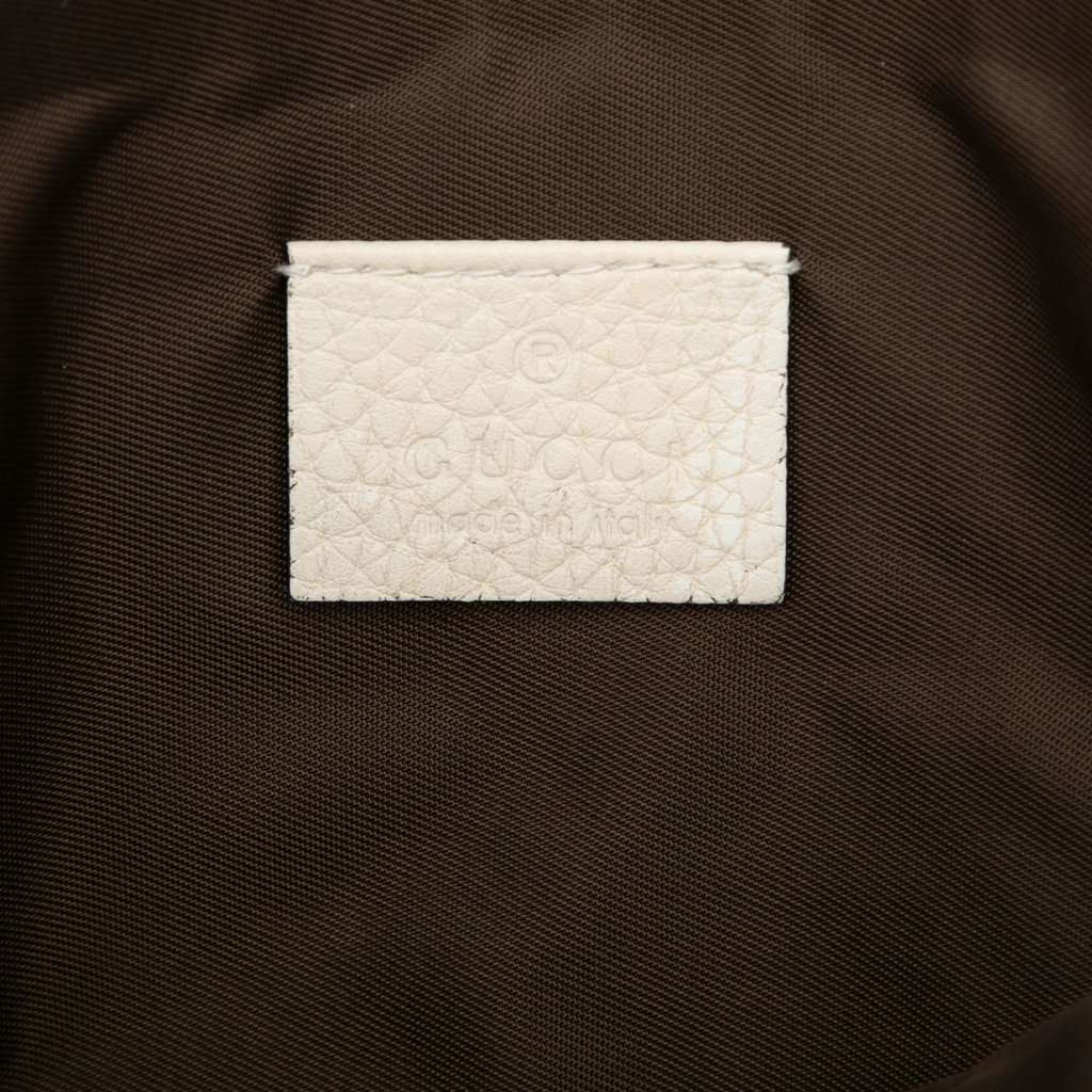 Gucci Calfskin Blind For Love Clutch White Leather Very good - Box View