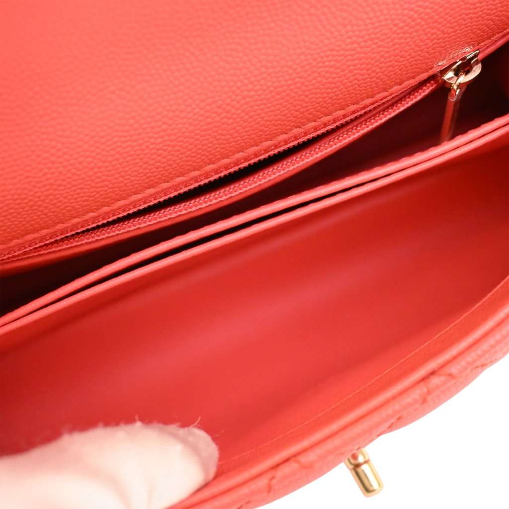 Chanel Mini Caviar Coco Top Handle Bag Orange Leather Very good - Model View