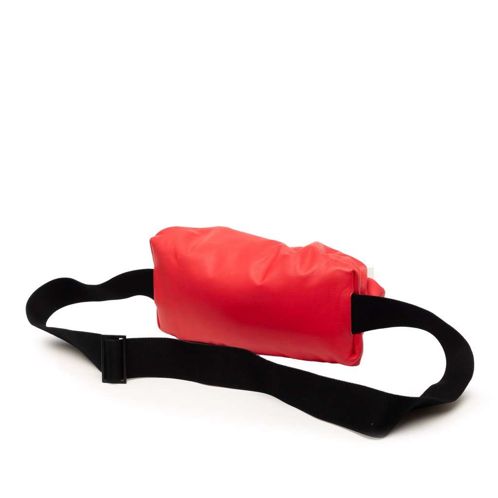 Bottega Veneta Calfskin The Body Pouch Belt Bag Red Leather Very good condition - Back View