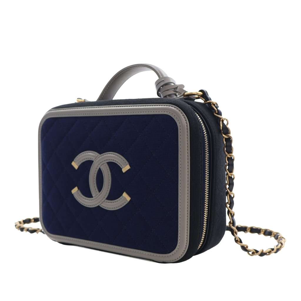 Chanel Medium Tricolor Jersey CC Filigree Vanity Case Blue Very good condition - Inside View