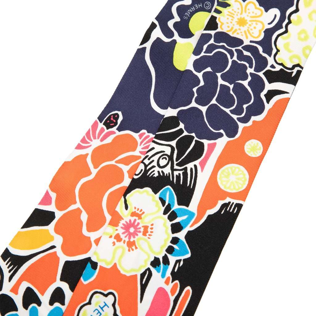 Hermès Bingata Silk Twilly Scarf Black Never worn - Box View