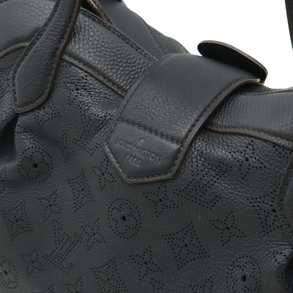 Louis Vuitton Monogram Mahina Cirrus PM Black Leather Very good condition - Box View