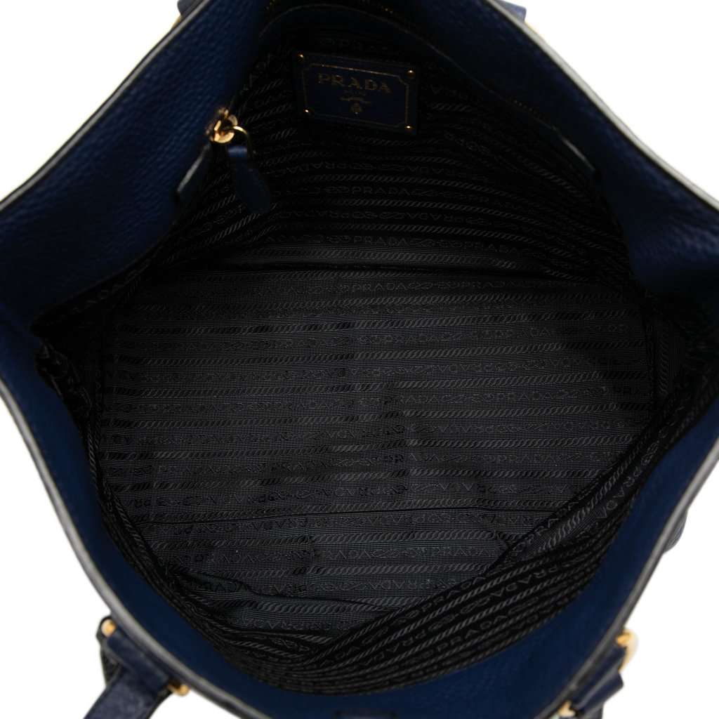 Prada Vitello Daino Canapa Logo Tote Blue Leather Very good - Model View