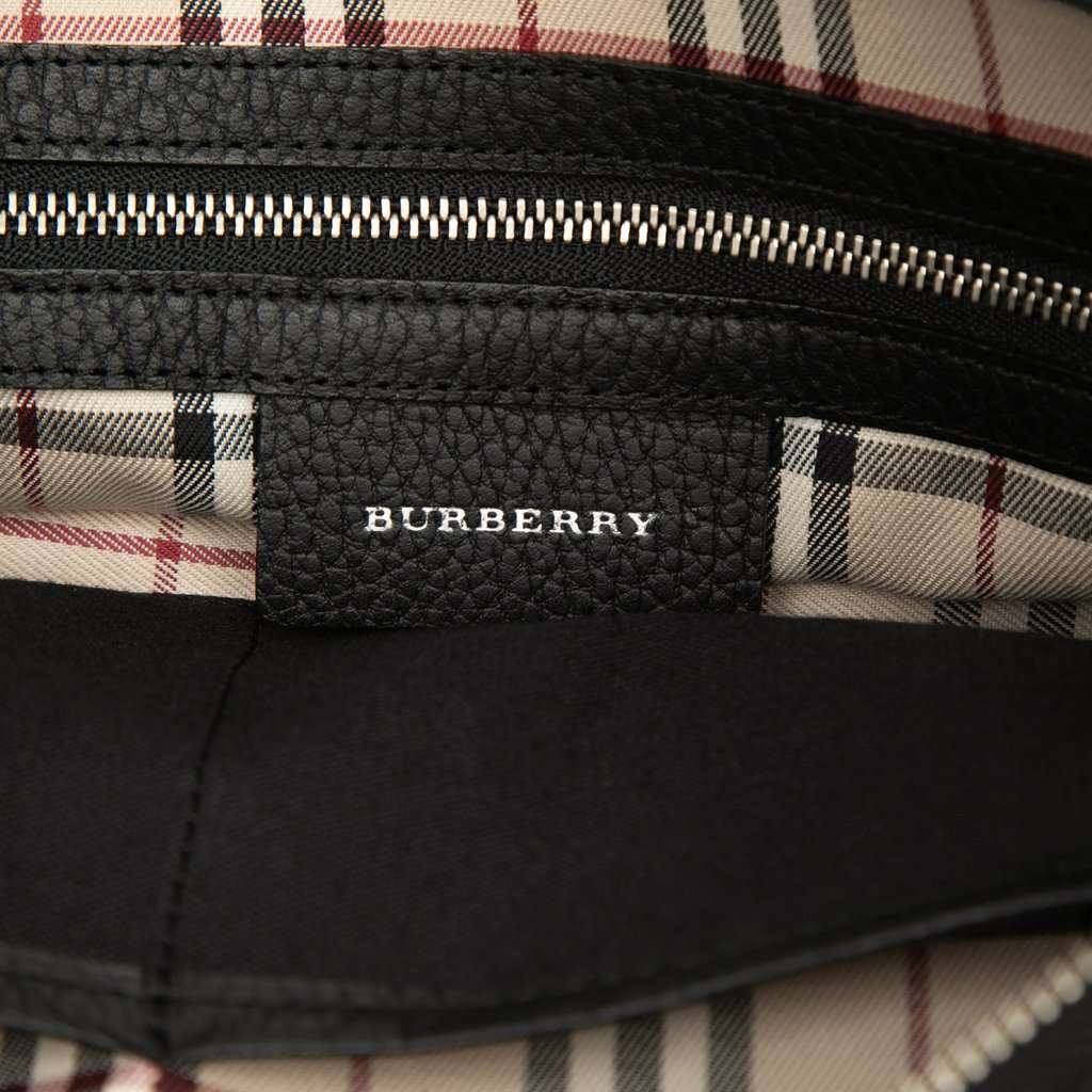 Burberry Leather Shoulder Bag Black Leather Very good - Box View