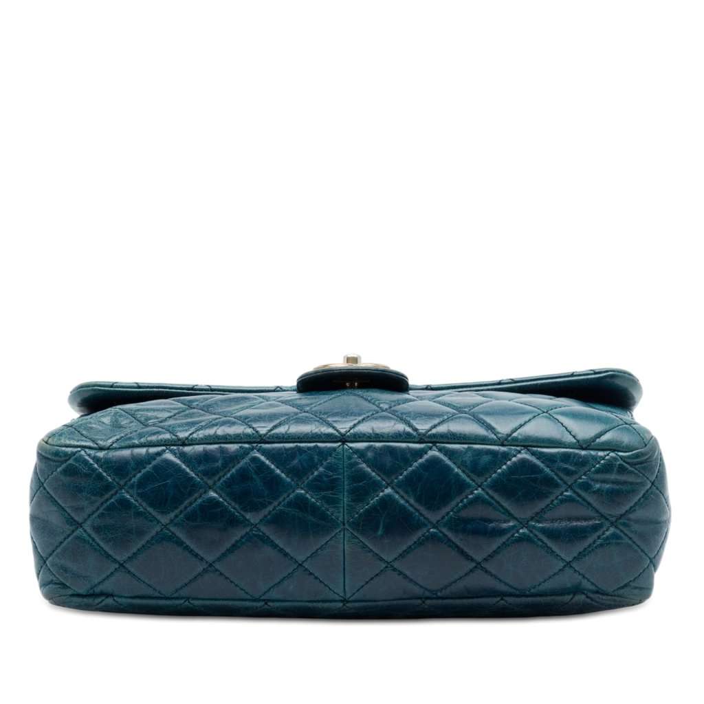 Chanel Medium Glazed Calfskin Castle Rock Top Handle Flap Blue Leather Very good - Inside View