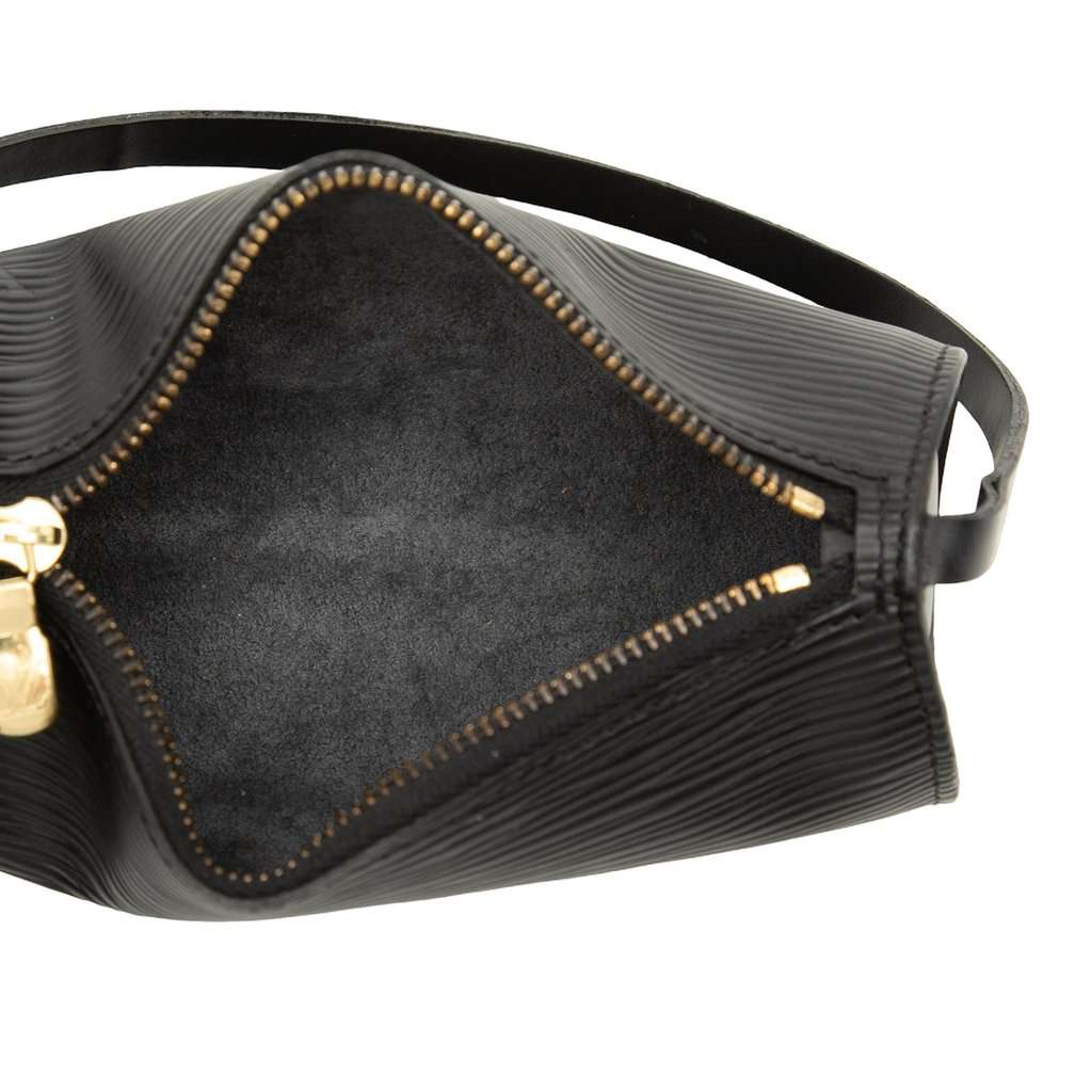 Louis Vuitton Epi Pochette Papillon Black Leather Very good condition - Model View
