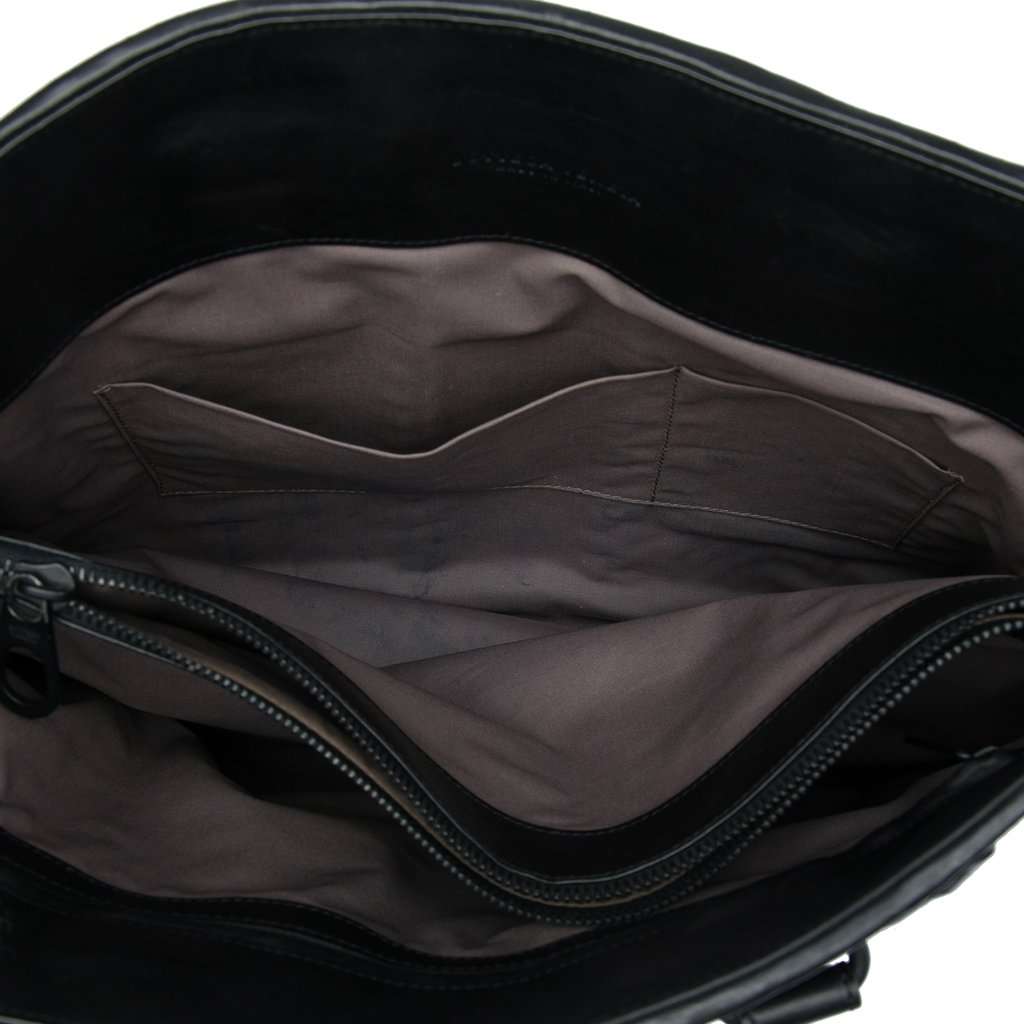 Bottega Veneta Nappa Intrecciato Club Fume Briefcase Black Leather Very good - Model View