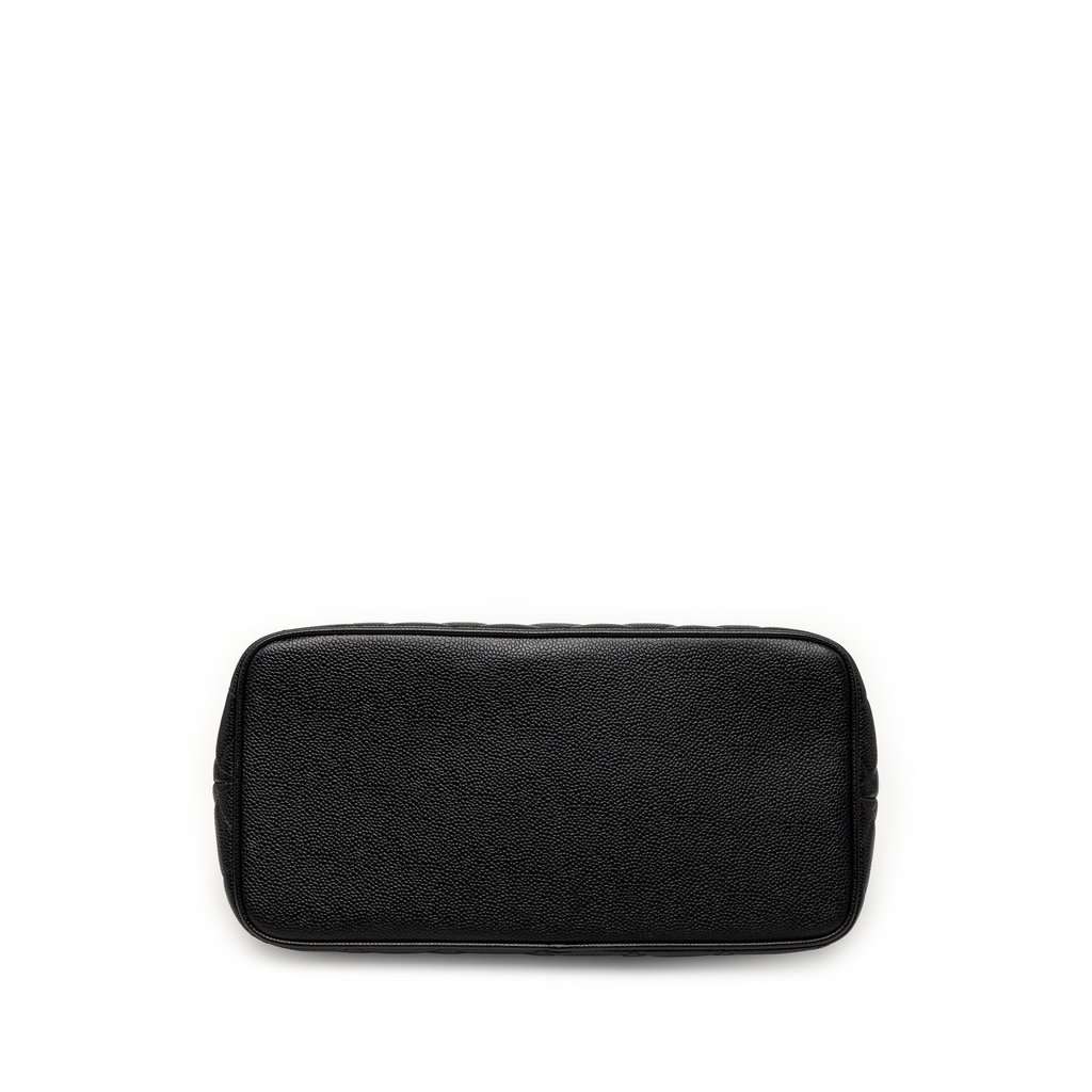 Chanel Caviar Medallion Tote Black Leather Very good condition - Inside View