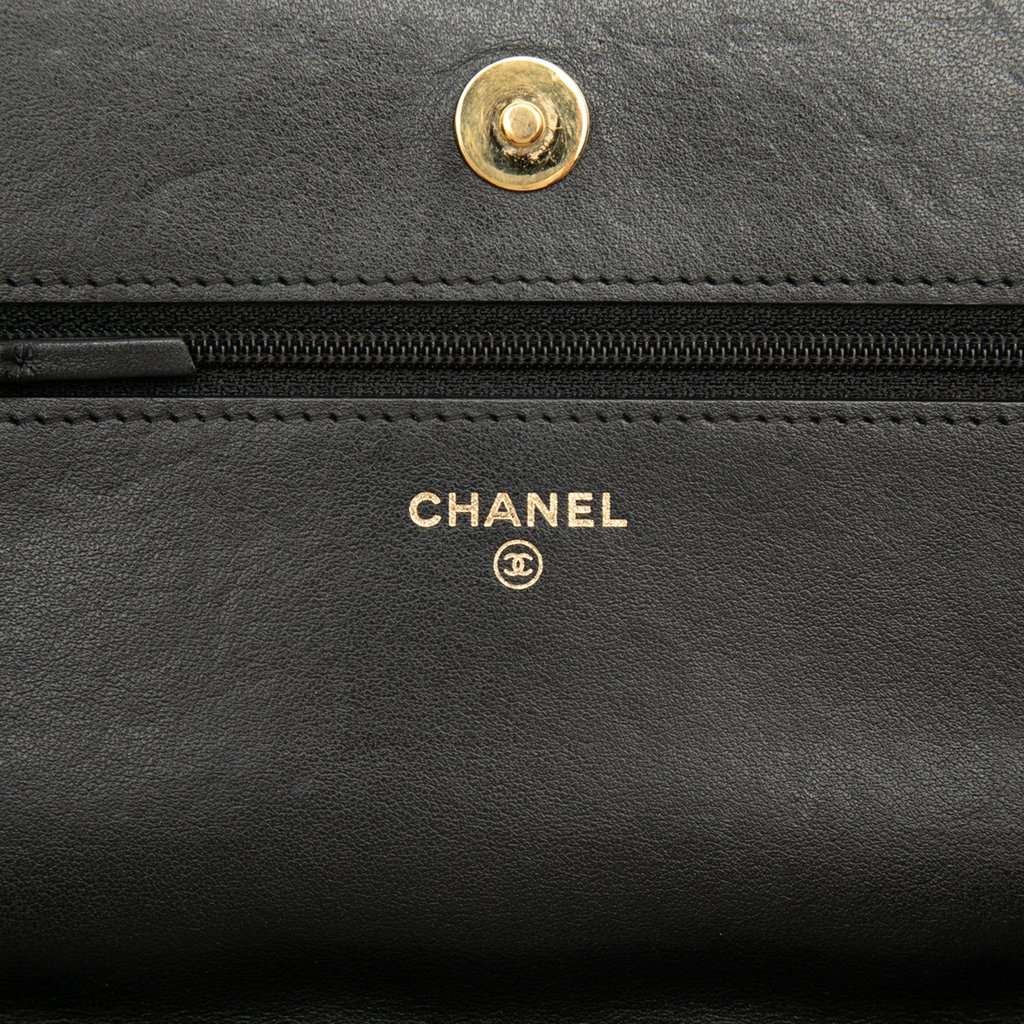 Chanel CC Lambskin Studded Diamond Stitch Wallet On Chain Black Leather Very good condition - Box View