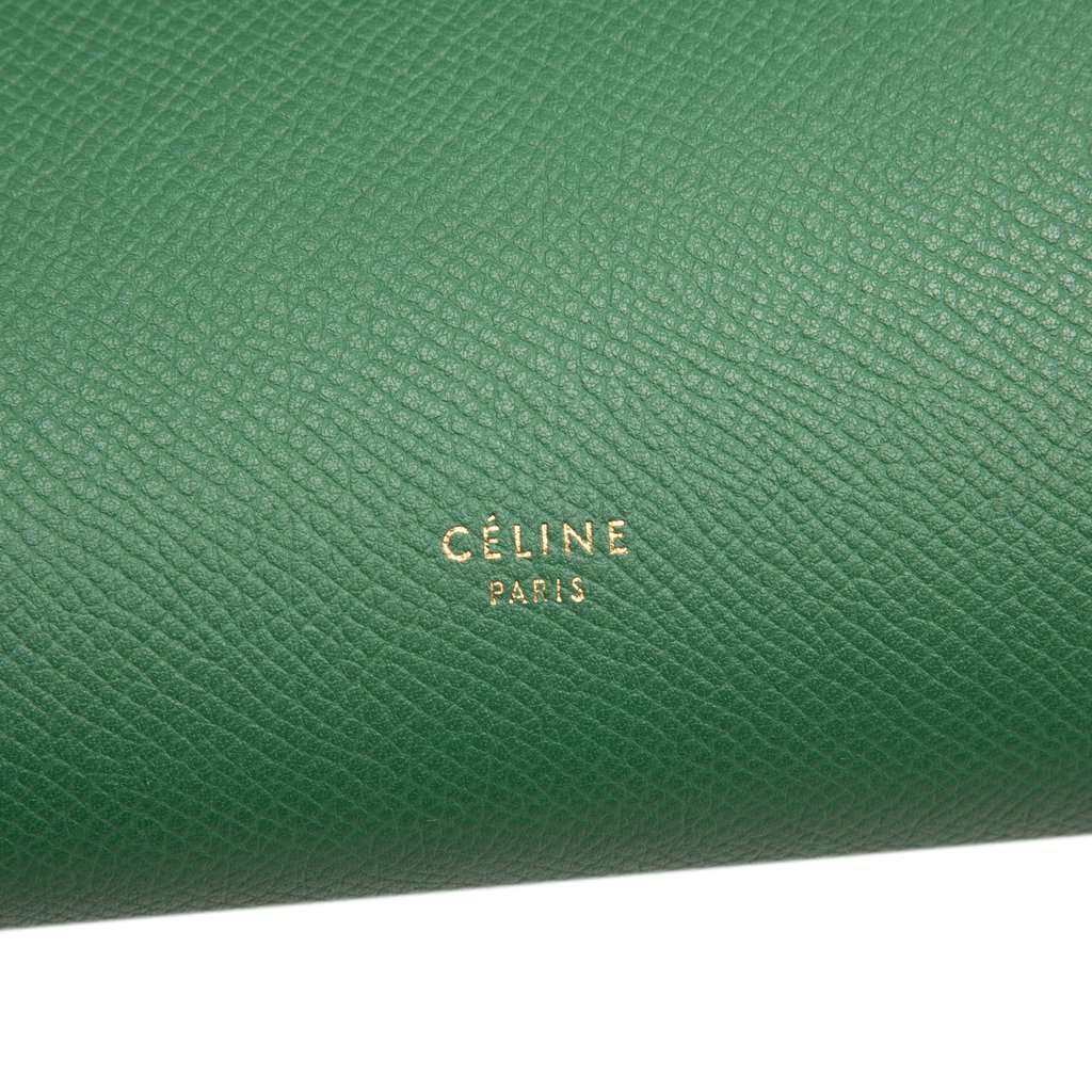 Celine Mini Grained Calfskin Belt Bag Green Leather Very good condition - Box View