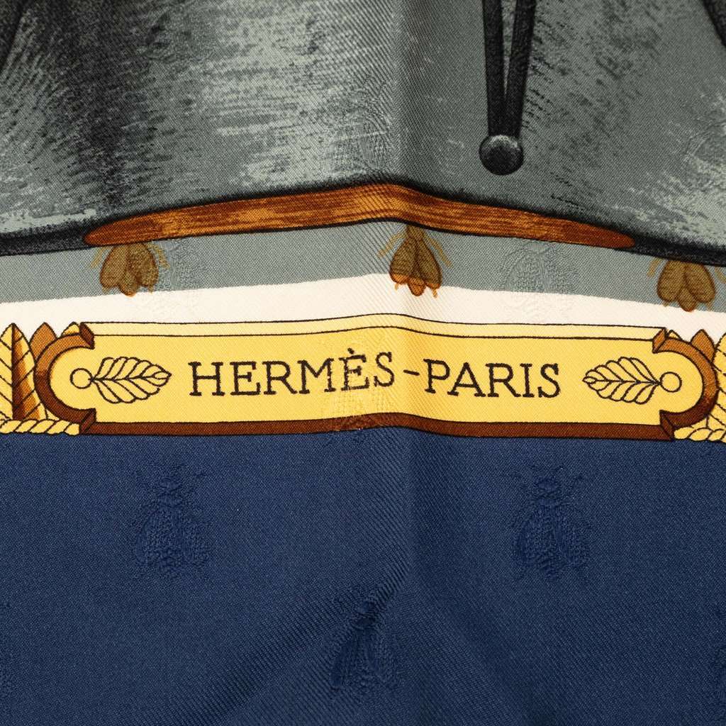 Hermès Napoleon Silk Scarf 90 Blue Very good condition - Inside View