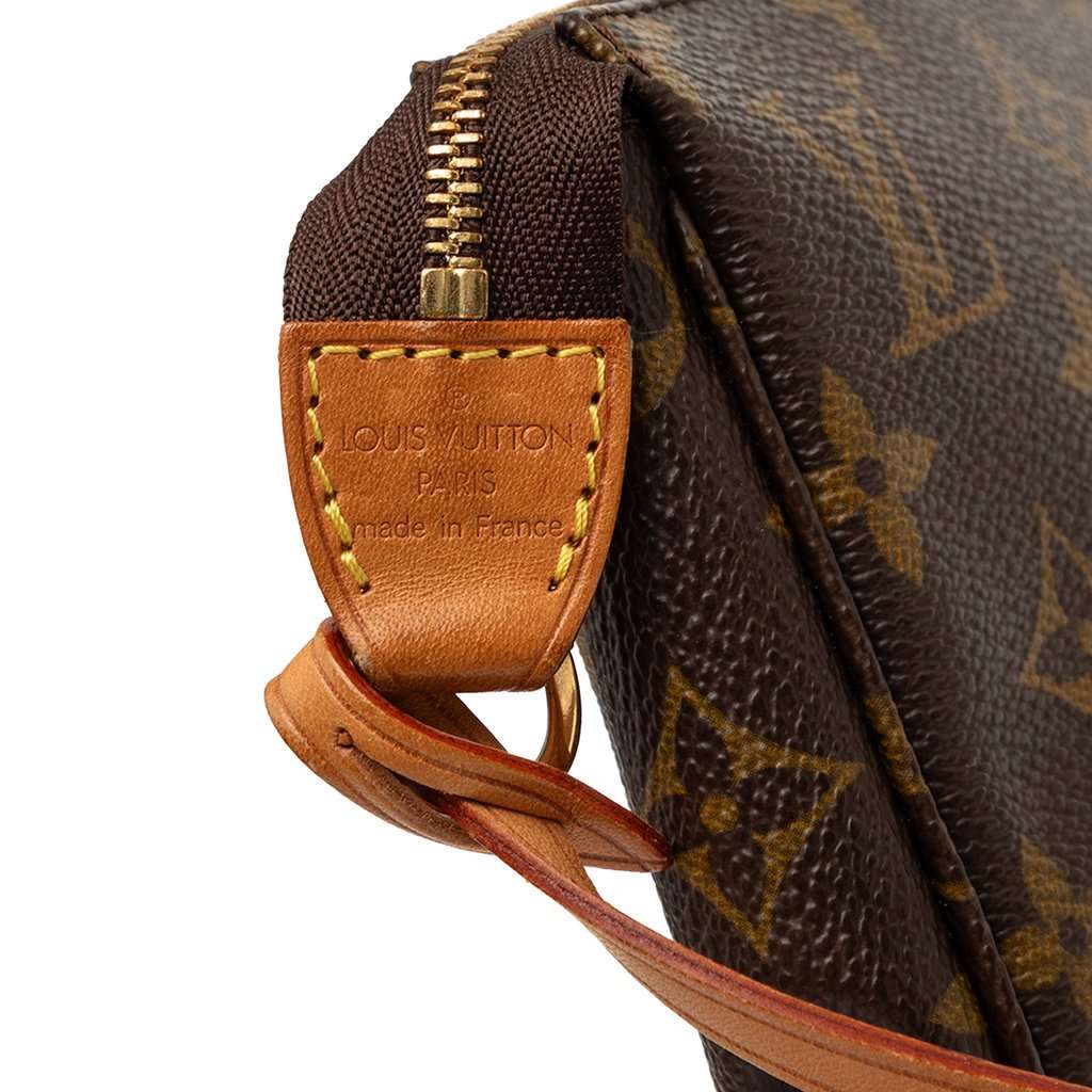 Louis Vuitton Monogram Pochette Accessoires Brown Good - Model View