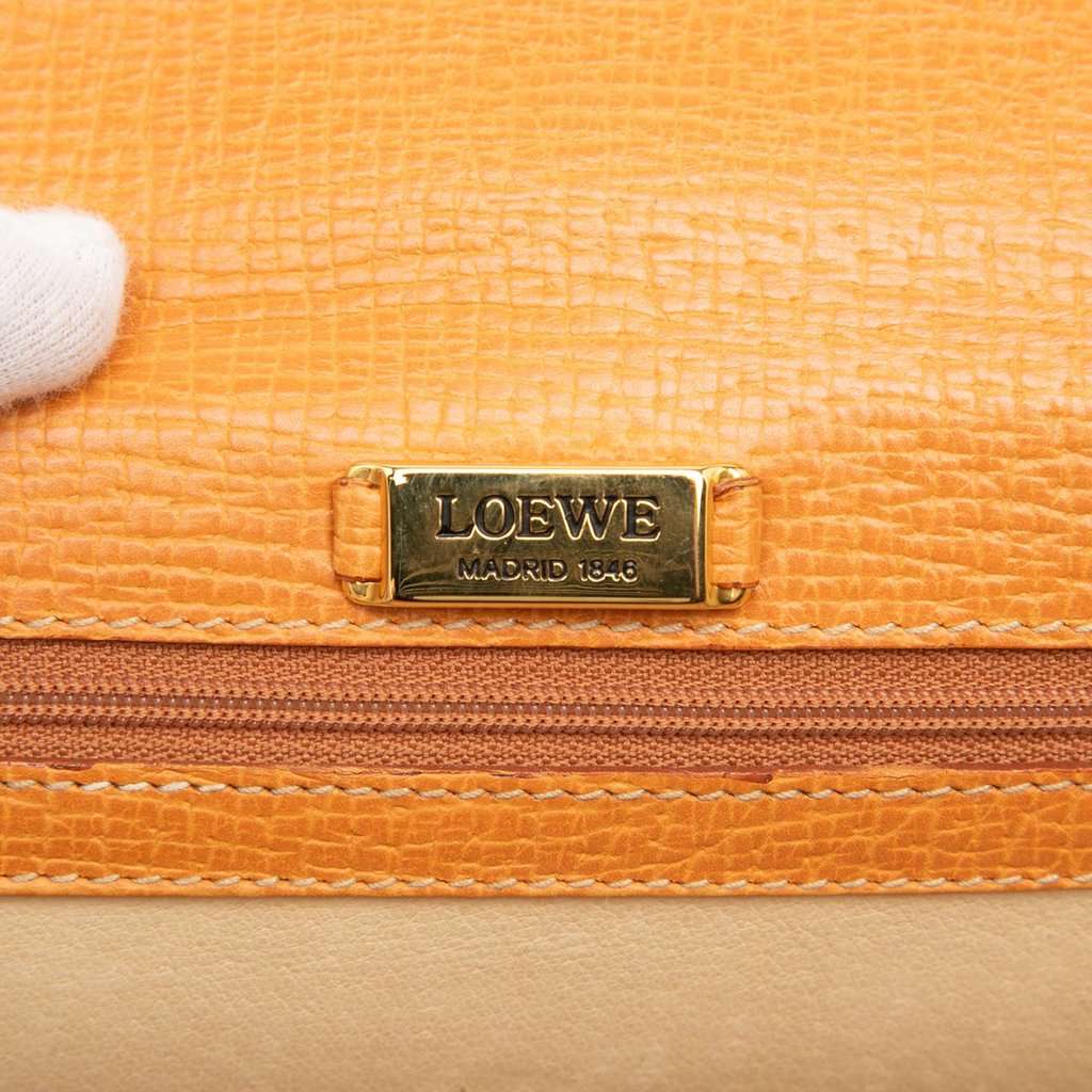 Loewe Textured Leather Barcelona Top Handle Bag Brown Leather Very good condition - Box View