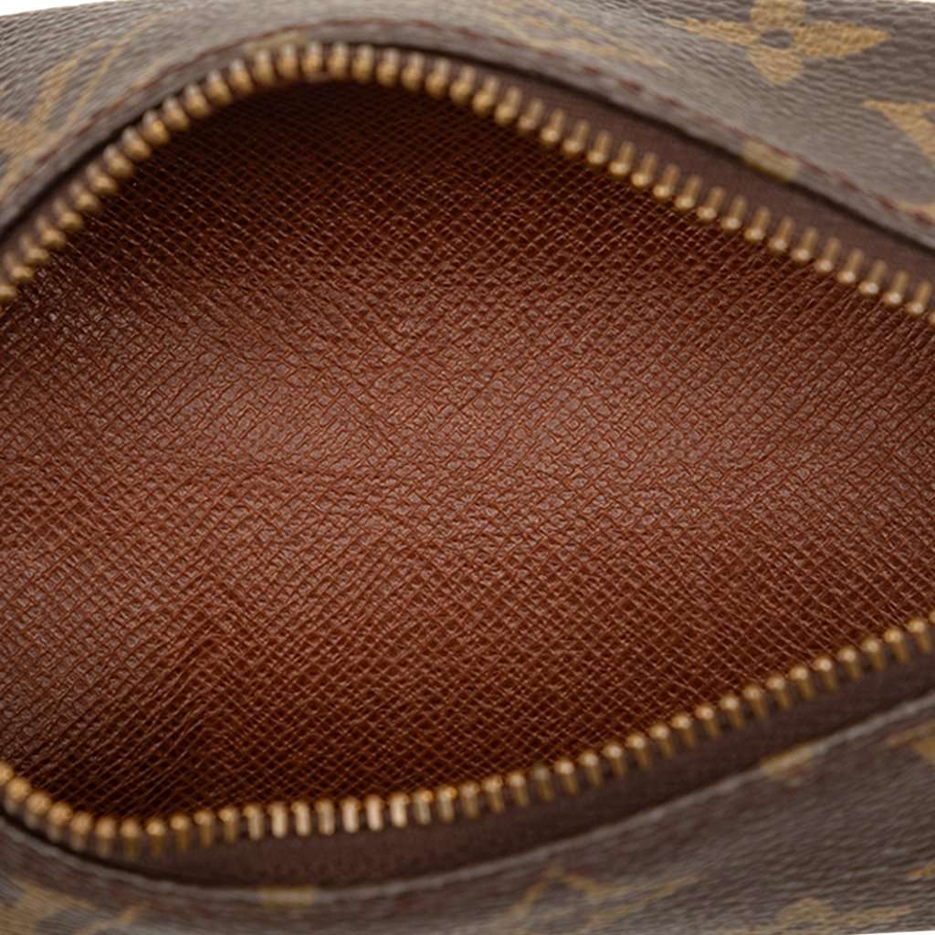 Louis Vuitton Monogram Papillon Pochette Brown Very good - Model View