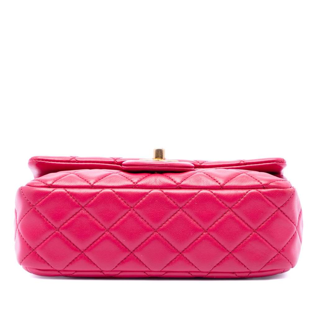 Chanel Mini Rectangular Classic Lambskin Pearl Crush Single Flap Pink Leather Very good condition - Inside View