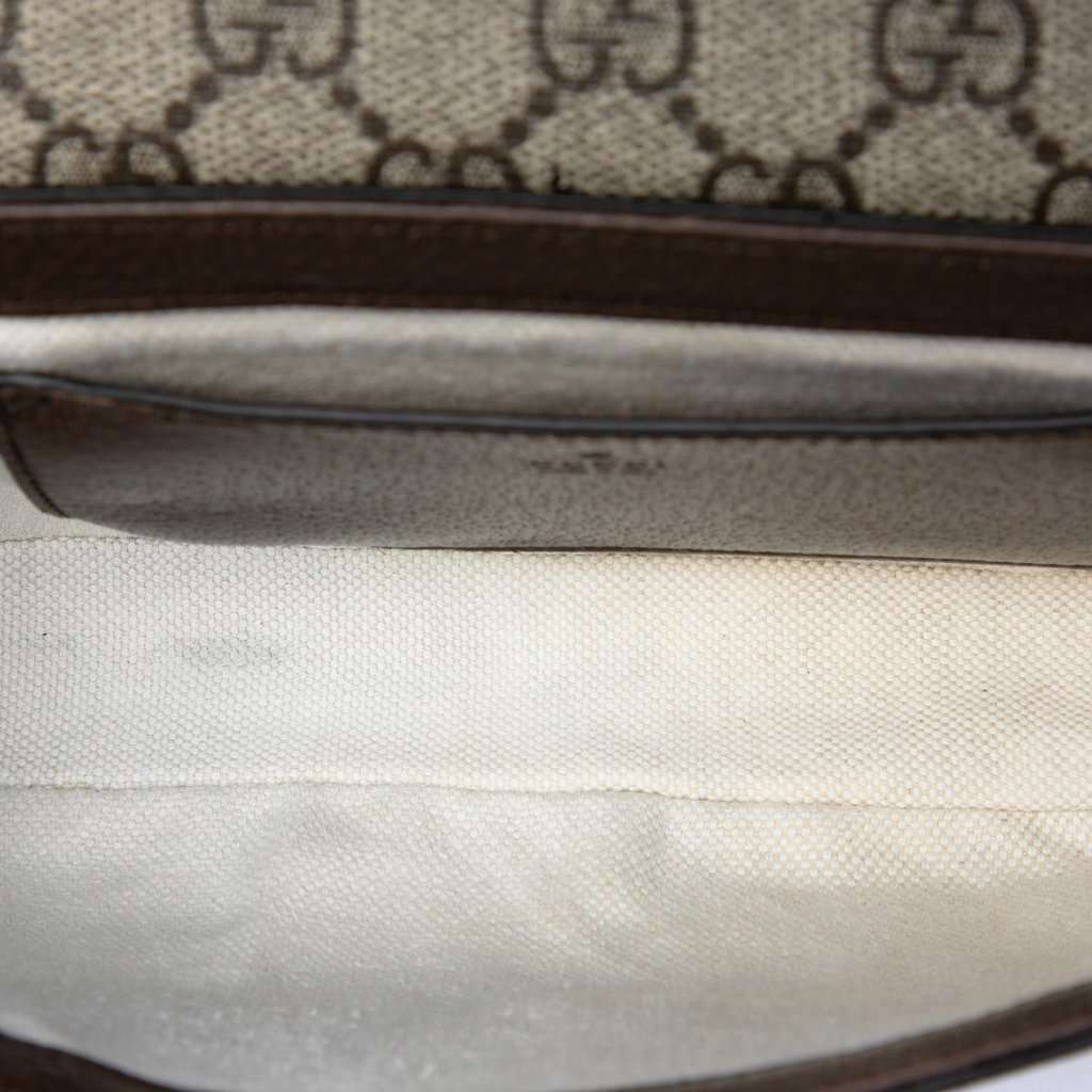 Gucci GG Supreme Web Ophidia Pochette Crossbody Beige Very good condition - Model View