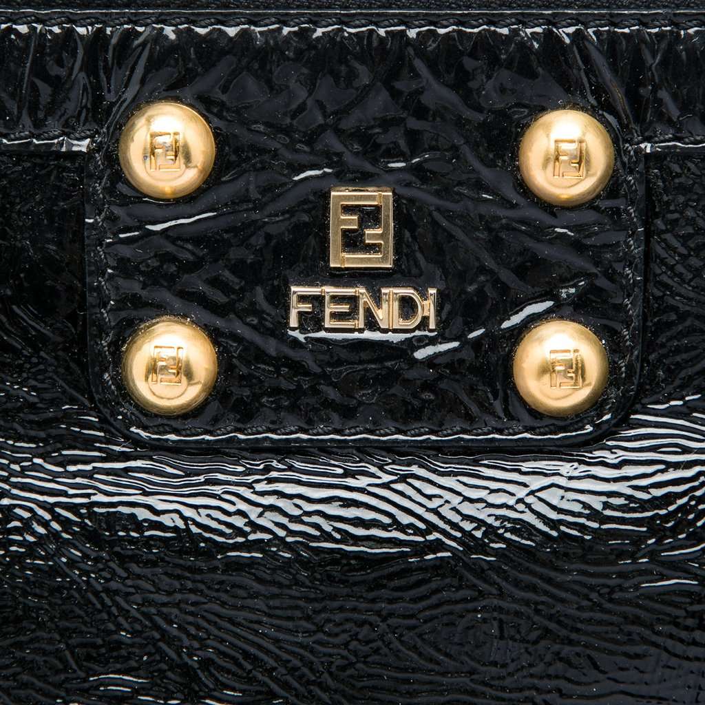 Fendi Crinkled Patent Crossbody Black Leather Very good condition - Box View