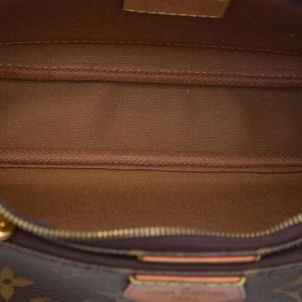 Louis Vuitton Monogram Multi Pochette Accessoires Brown Very good - Model View