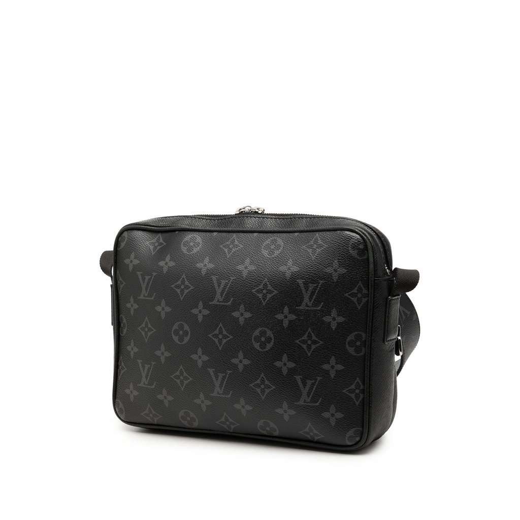 Louis Vuitton Monogram Taigarama Outdoor Messenger Black Leather Very good condition - Back View