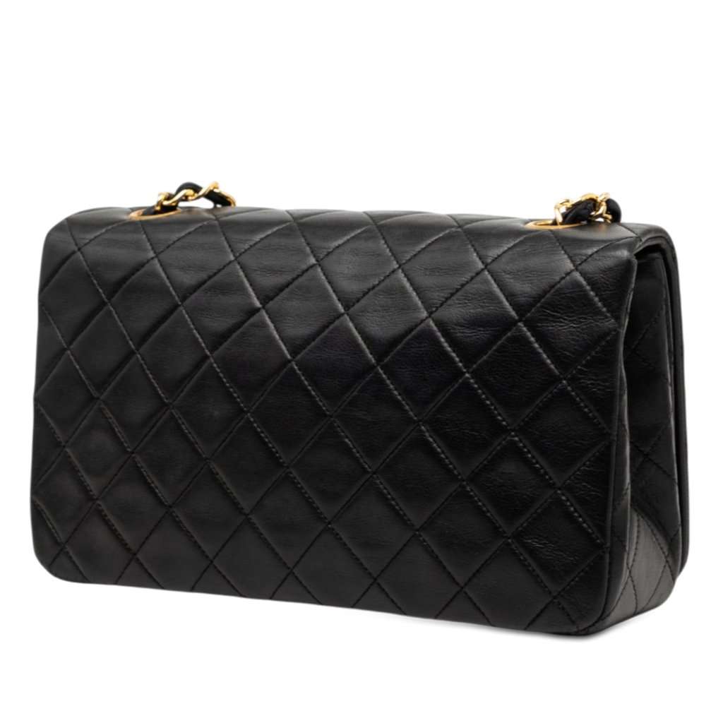 Chanel Medium Quilted Lambskin Full Flap Black Leather Very good condition - Back View