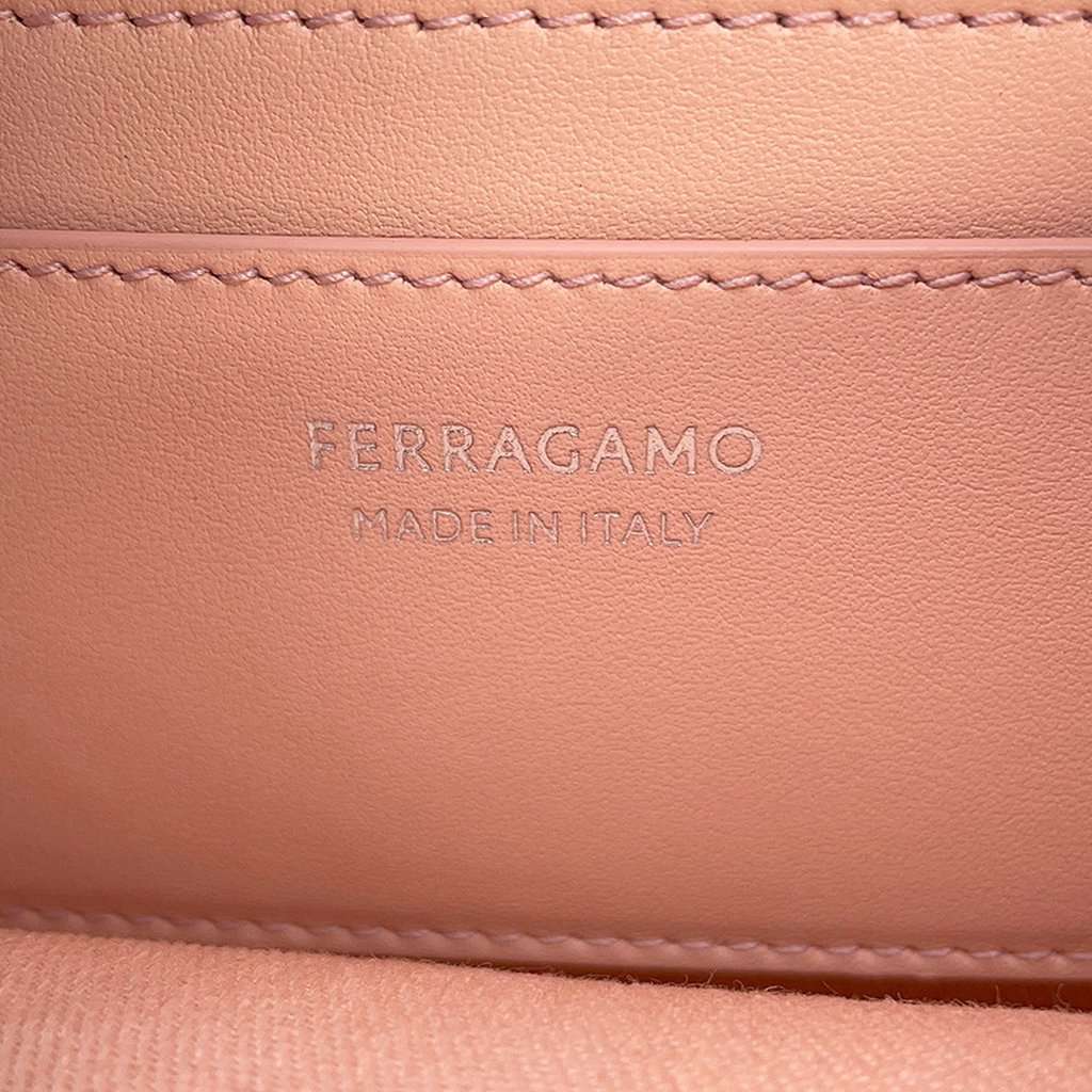 Ferragamo Small Leather Gancini Archive Camera Case Crossbody Pink Leather Very good condition - Box View