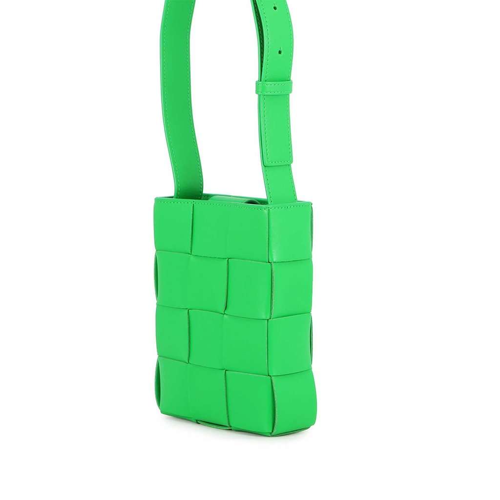 Bottega Veneta Mini Nappa Intrecciato Vertical Cassette Crossbody Green Leather Very good condition - Back View