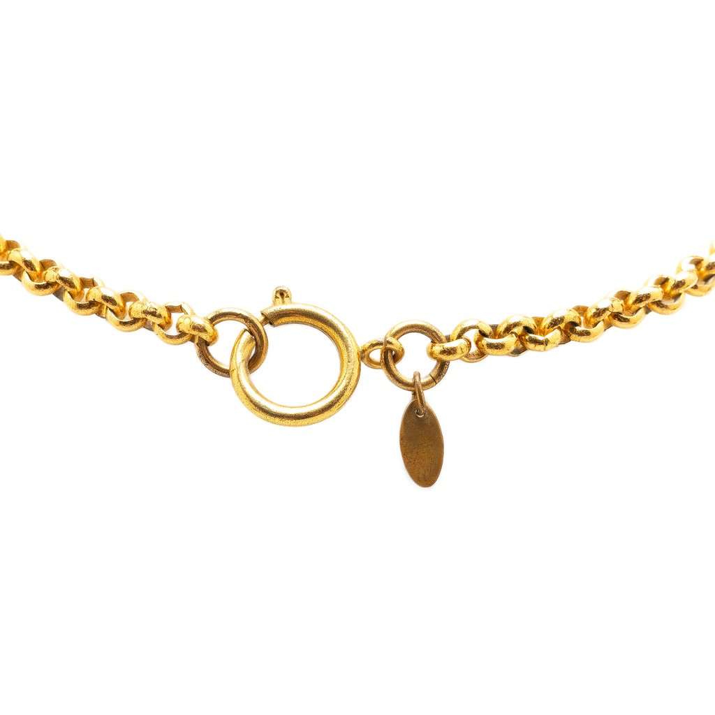 Chanel CC Gold Plated Circle Pendant Necklace Gold Metal Very good condition - Back View