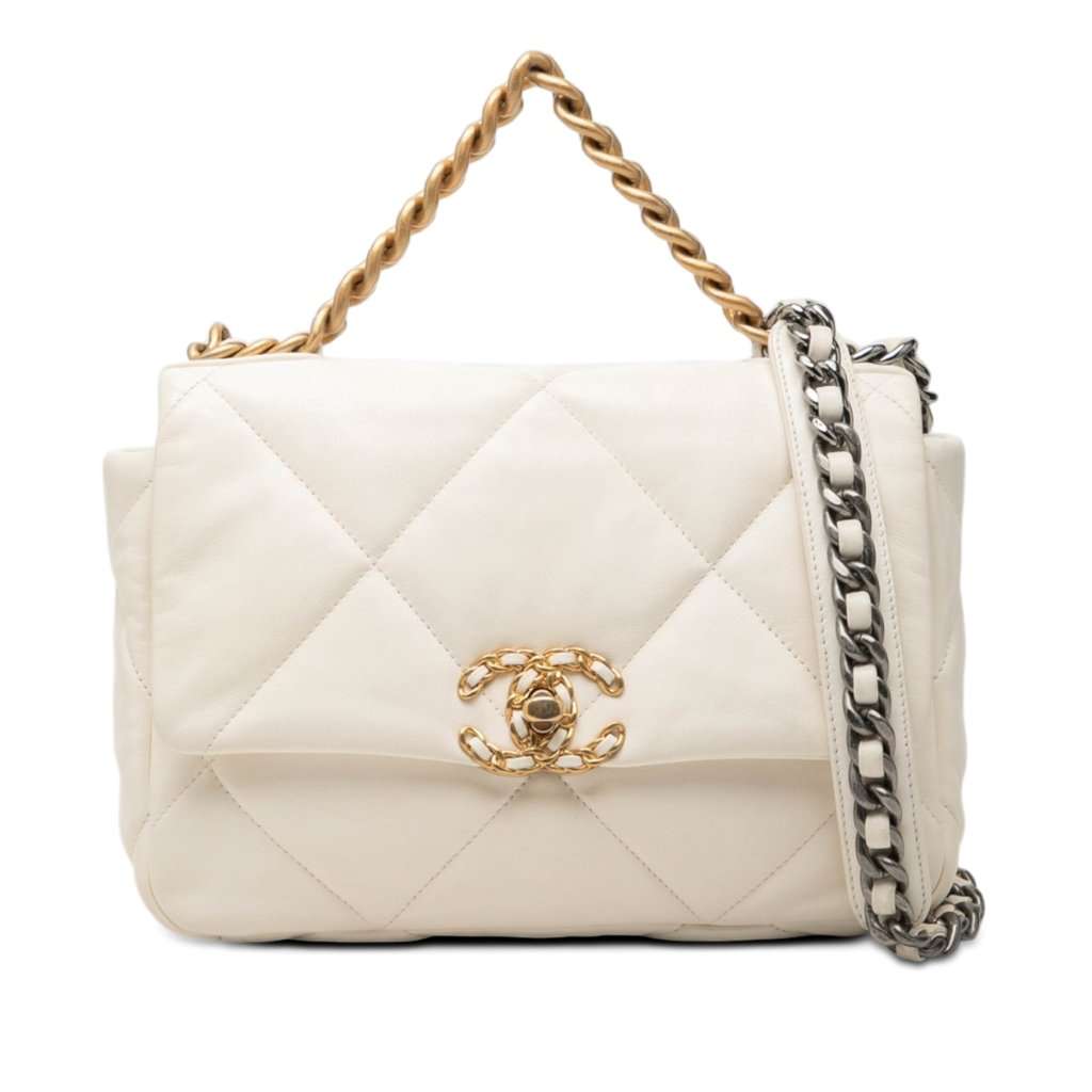 Chanel Medium Lambskin 19 Flap White Leather Very good condition - Front View