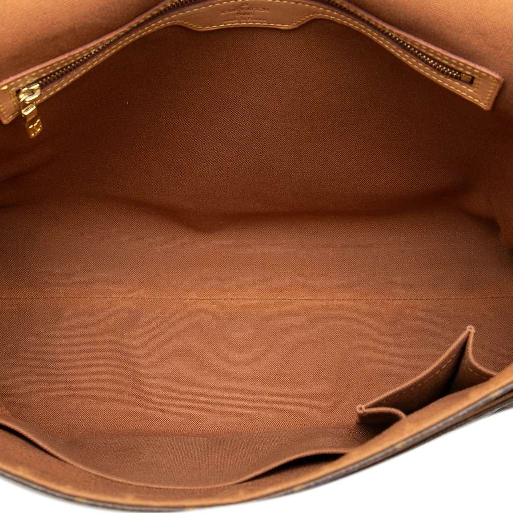 Louis Vuitton Monogram Abbesses Brown Very good condition - Model View