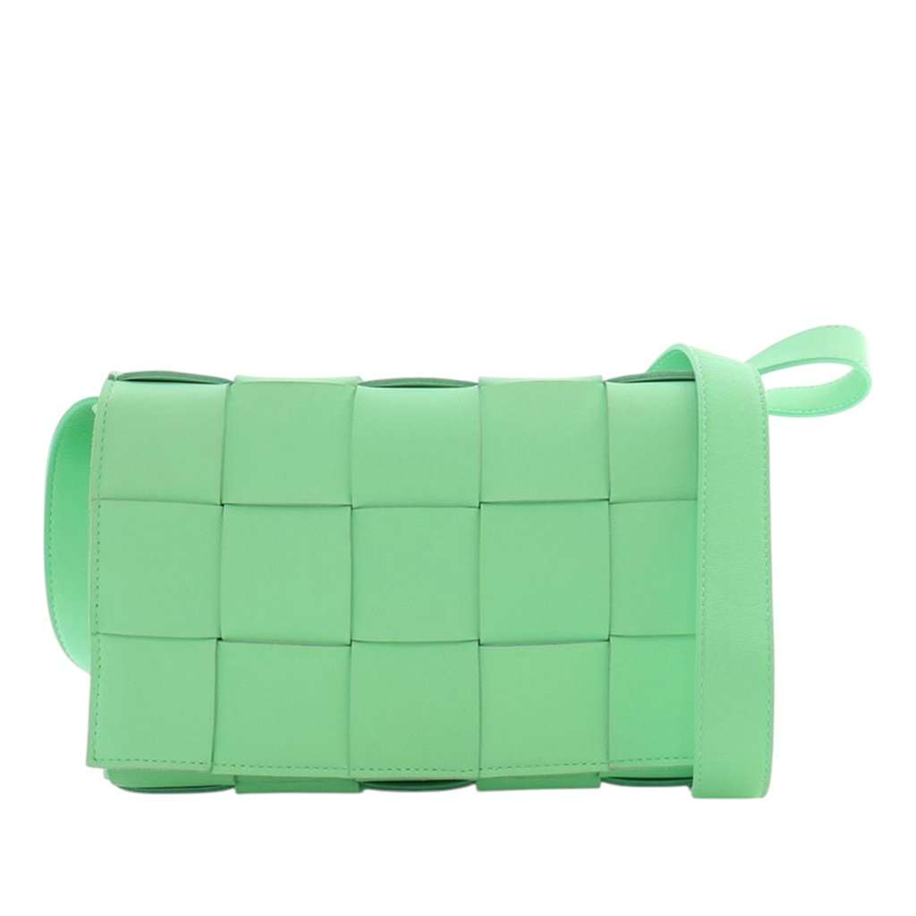 Bottega Veneta Nappa Intrecciato Cassette Crossbody Green Leather Very good condition - Front View
