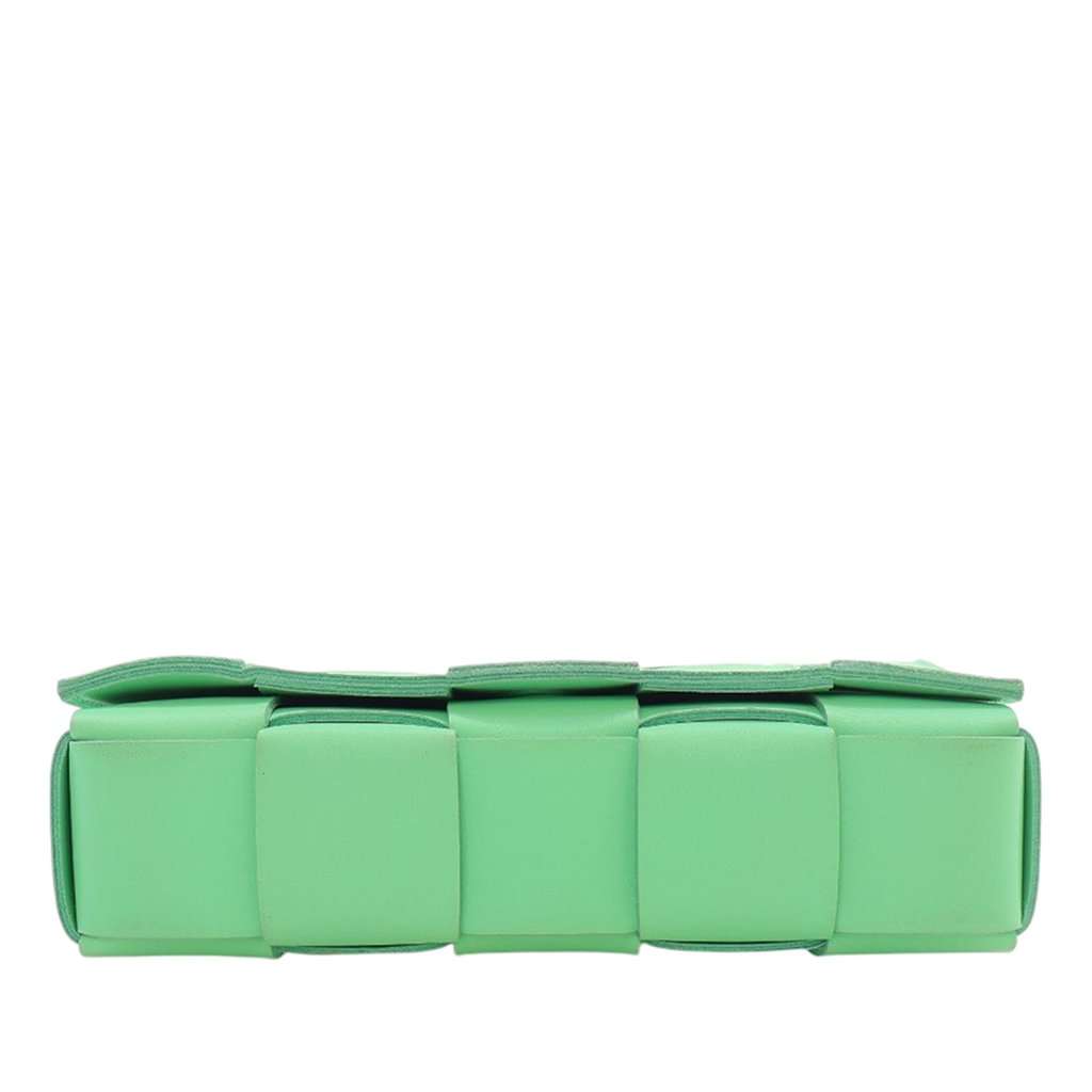 Bottega Veneta Nappa Intrecciato Cassette Crossbody Green Leather Very good condition - Box View