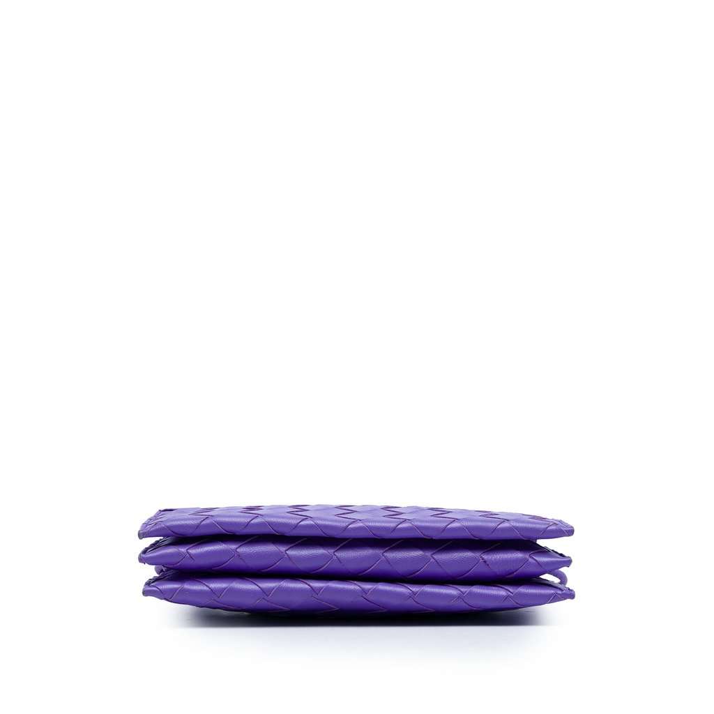 Bottega Veneta Nappa Intrecciato Wallet On Strap Purple Leather Very good - Inside View