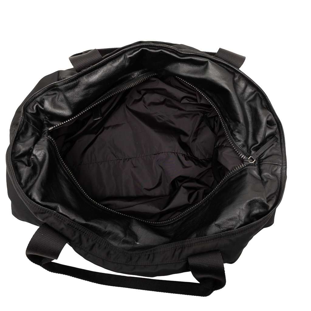 Prada Tessuto Bomber Tote Black Very good condition - Model View