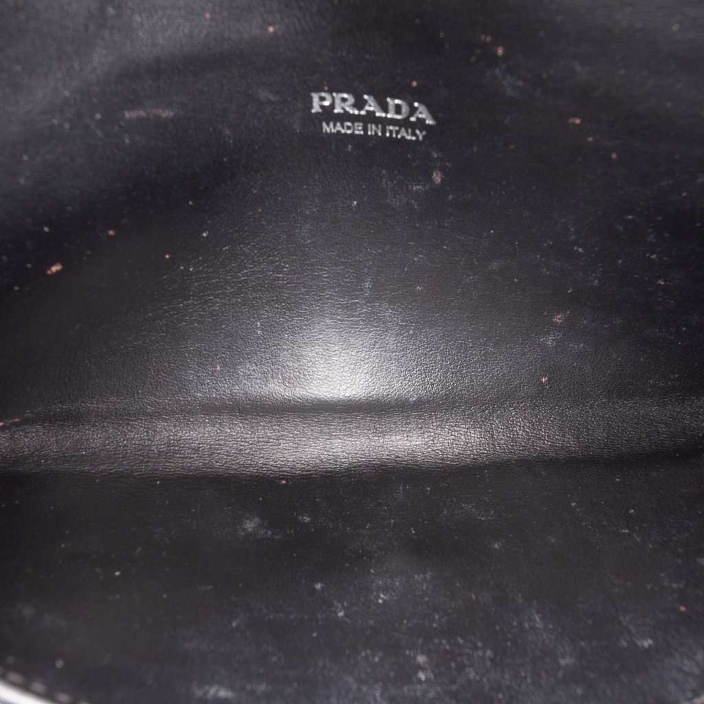 Prada Calfskin Envelope Clutch With Chain Black Leather Very good - Model View