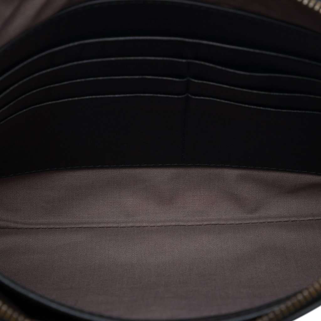 Bottega Veneta Nappa Intrecciato Clutch Black Leather Very good - Model View