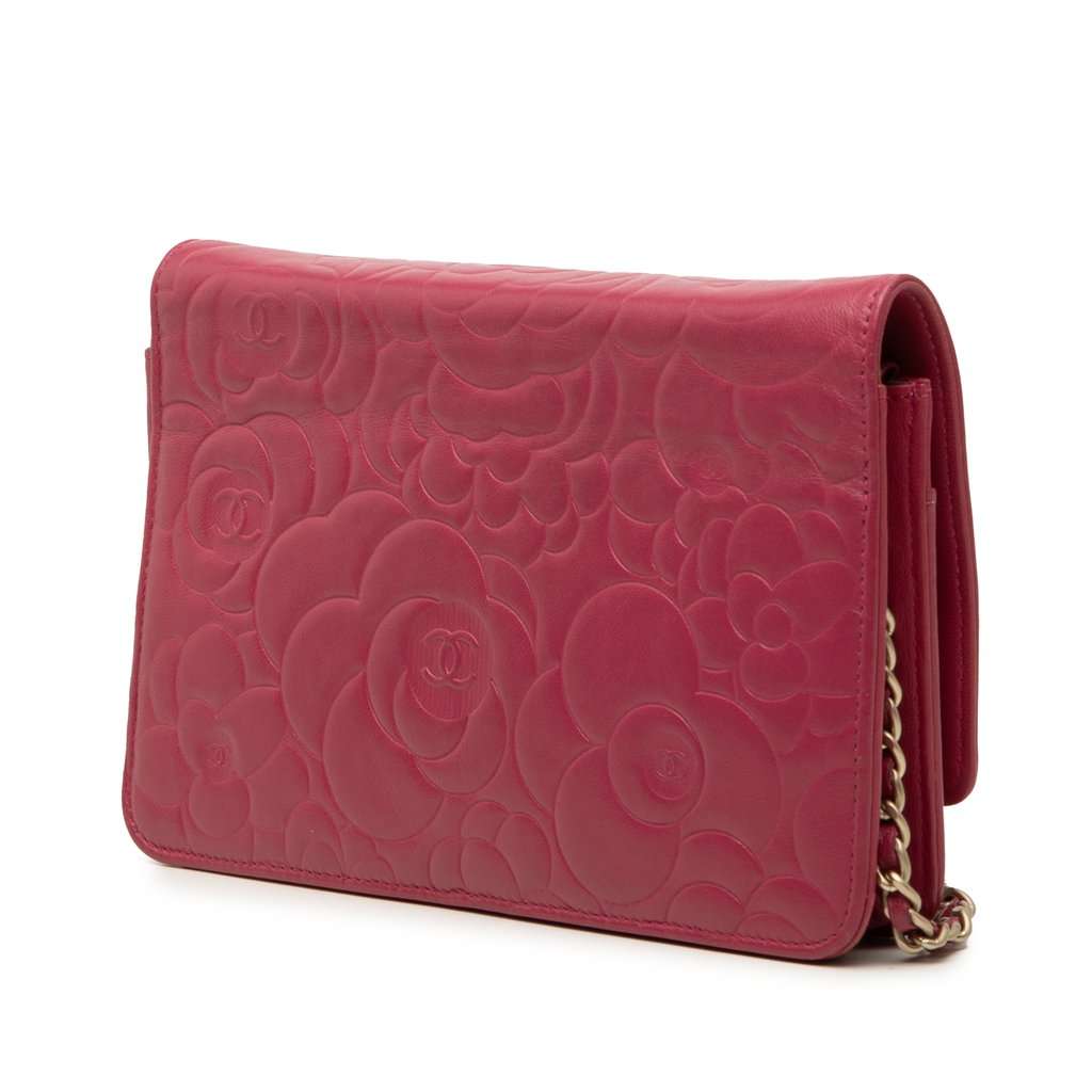 Chanel CC Embossed Lambskin Camellia Wallet On Chain Pink Leather Very good condition - Back View
