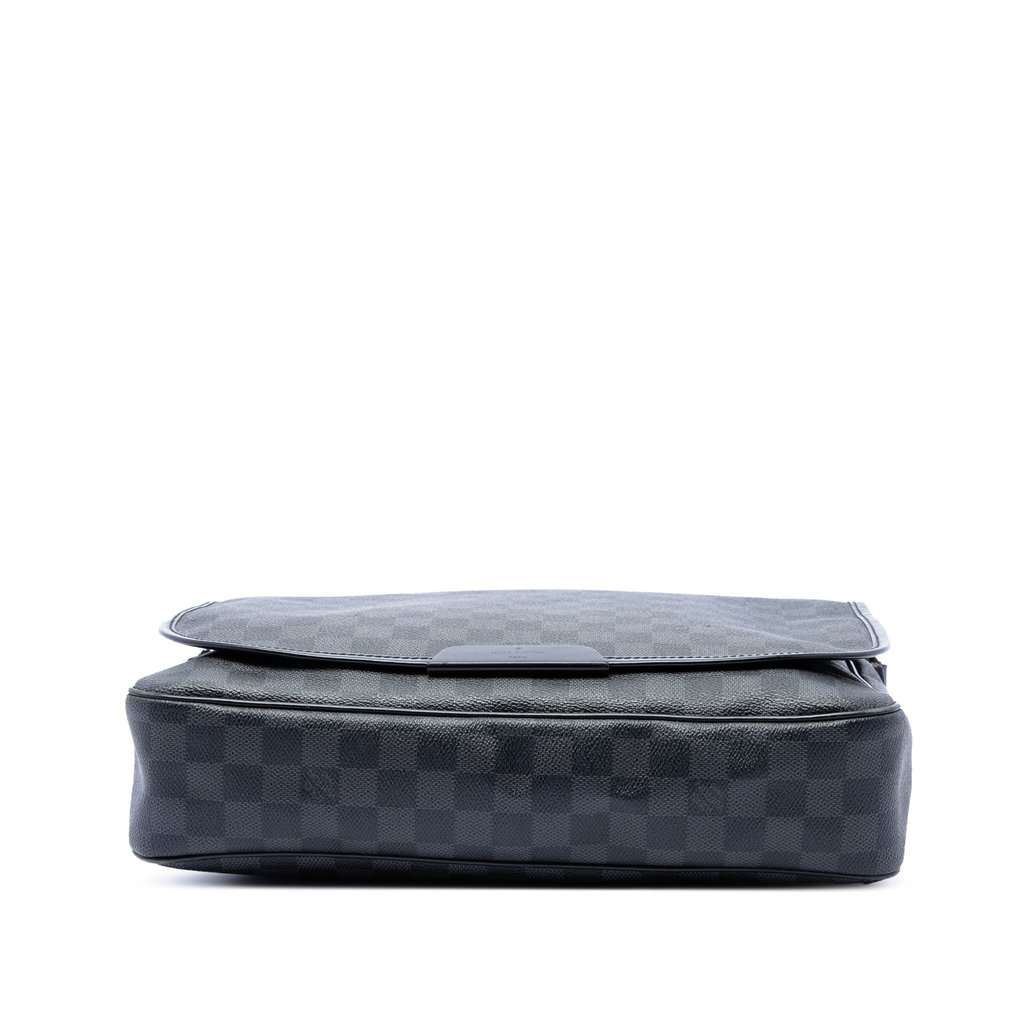 Louis Vuitton Damier Graphite Daniel MM Black Very good - Inside View