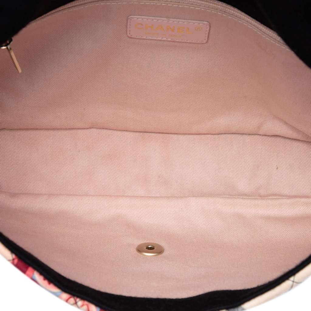 Chanel Jumbo Printed Nylon and Jersey Patchwork Single Flap Black Very good - Model View