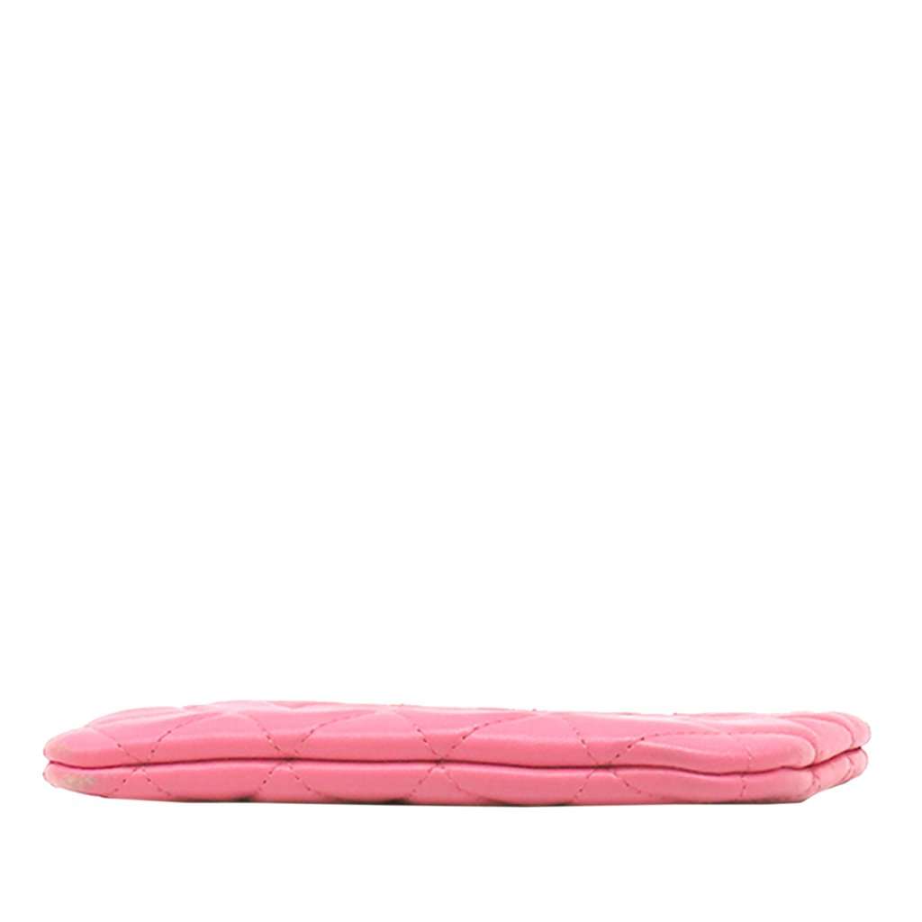Chanel CC Quilted Lambskin Pouch Pink Leather Very good condition - Inside View