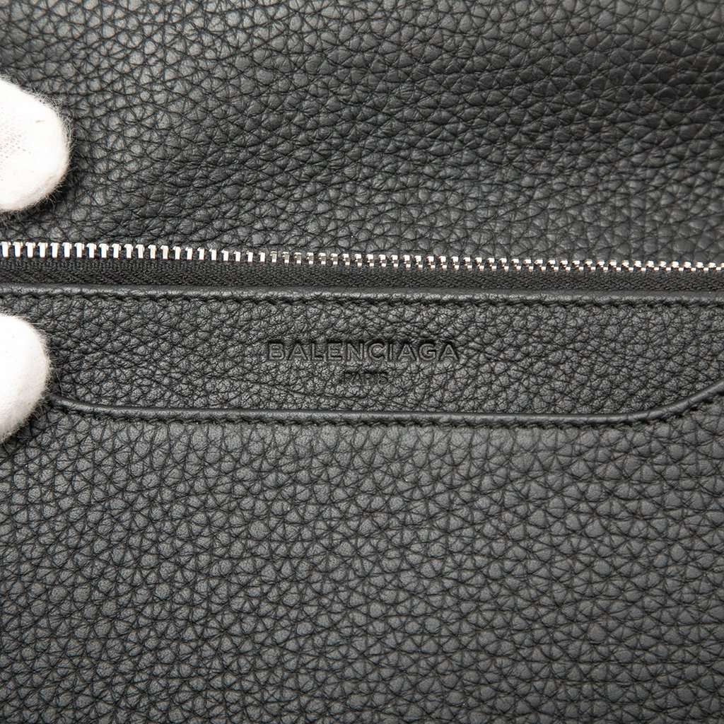 Balenciaga Leather Metal Plate City Wallet on Chain Black Leather Very good condition - Box View