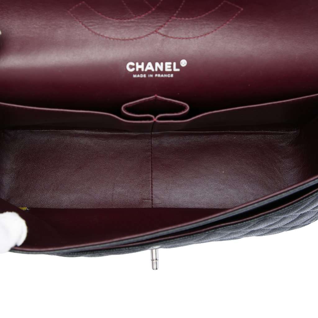 Chanel Jumbo Classic Caviar Double Flap Black Leather Very good - Model View