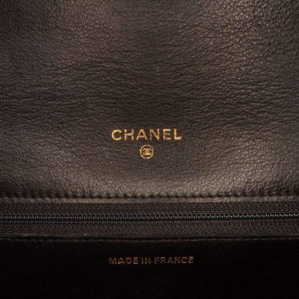 Chanel CC Satin Diamond Stitch Clutch Black Very good condition - Box View