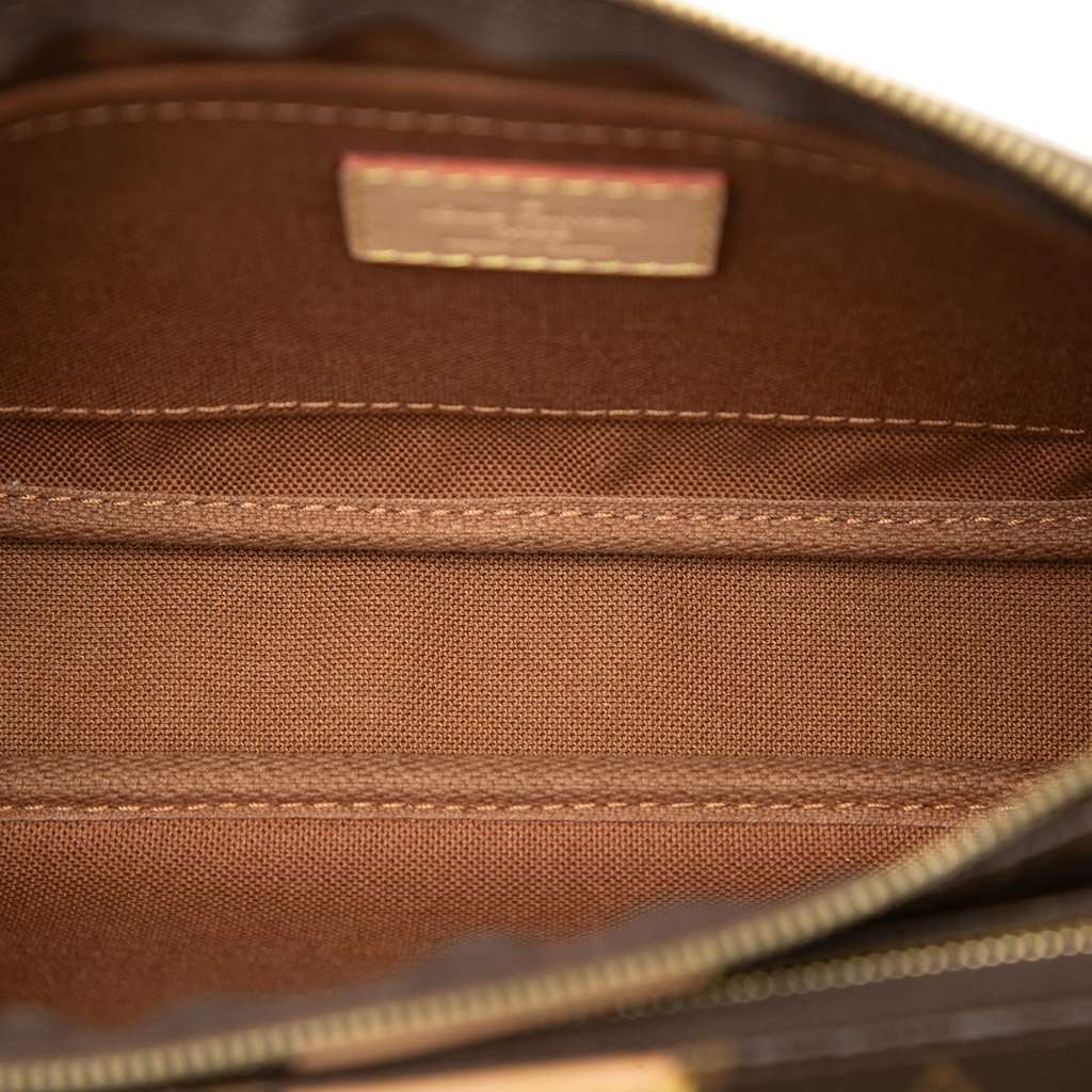 Louis Vuitton Monogram Multi Pochette Accessoires Brown Very good condition - Model View
