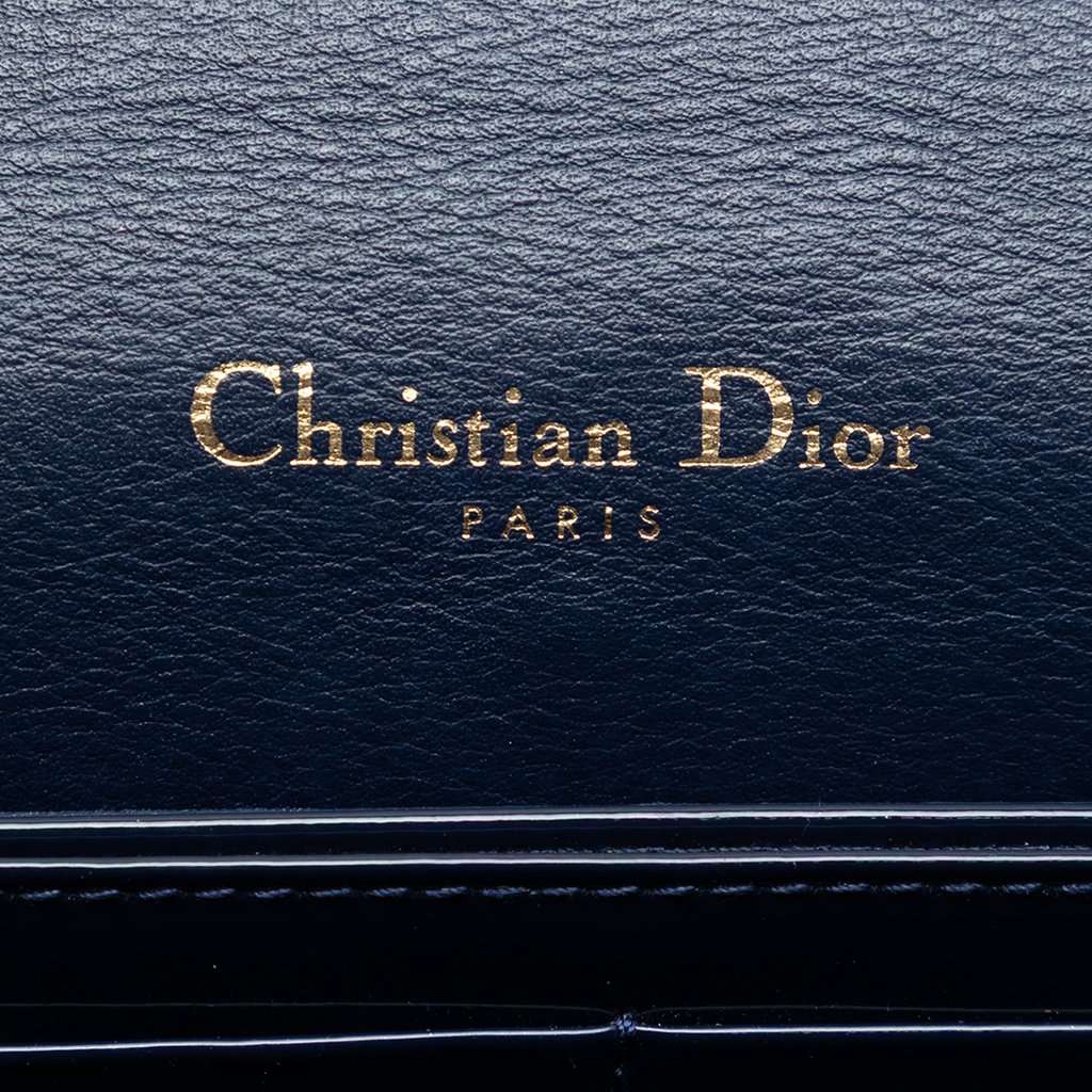 Dior Patent Cannage Lady Dior Pouch with Chain Blue Leather Very good condition - Box View