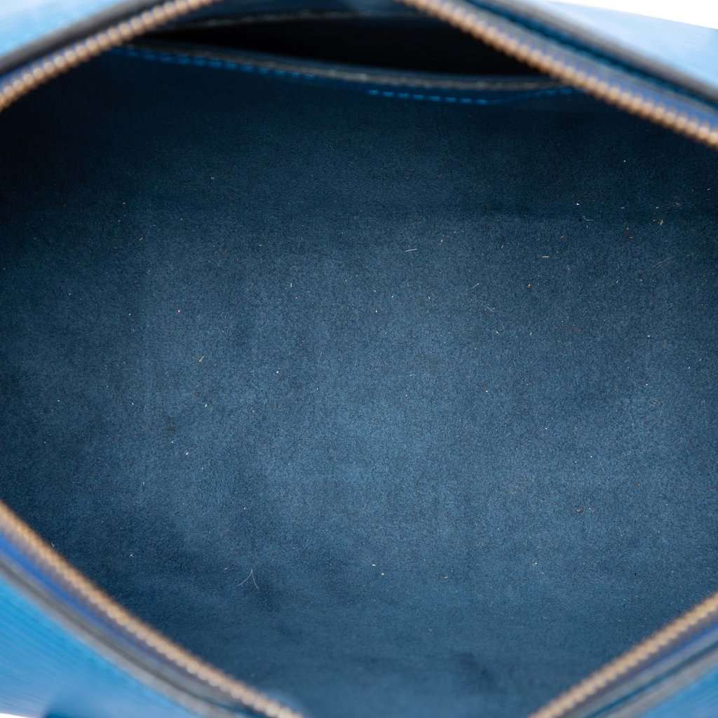 Louis Vuitton Epi Soufflot Blue Leather Very good condition - Model View