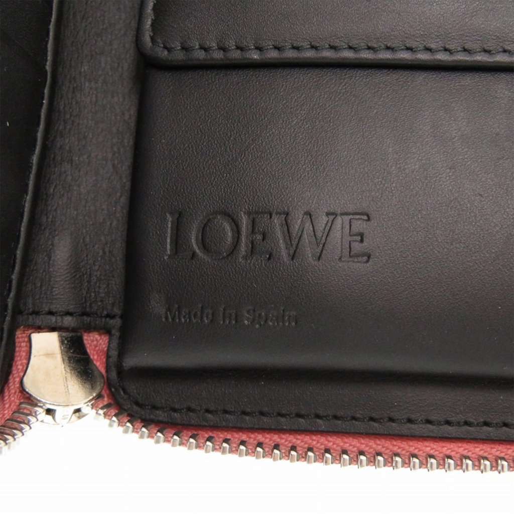Loewe Leather Anagram Square Zip Wallet Pink Leather Very good condition - Model View