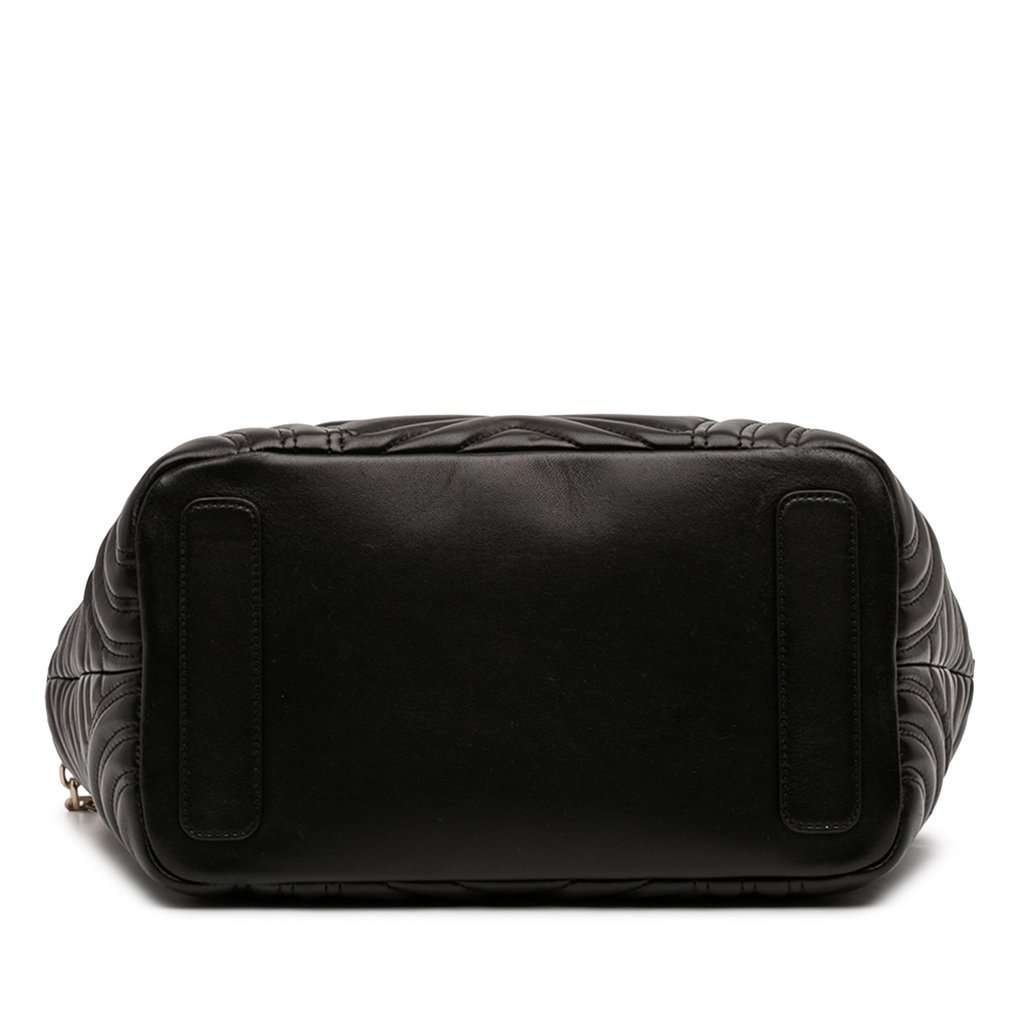Gucci Medium GG Marmont Matelasse Calfskin Betty Tote Black Leather Very good condition - Inside View