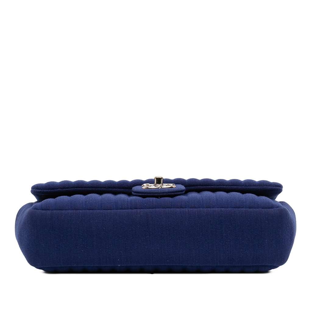 Chanel Medium Vertical Quilted Jersey Single Flap Blue Very good condition - Inside View