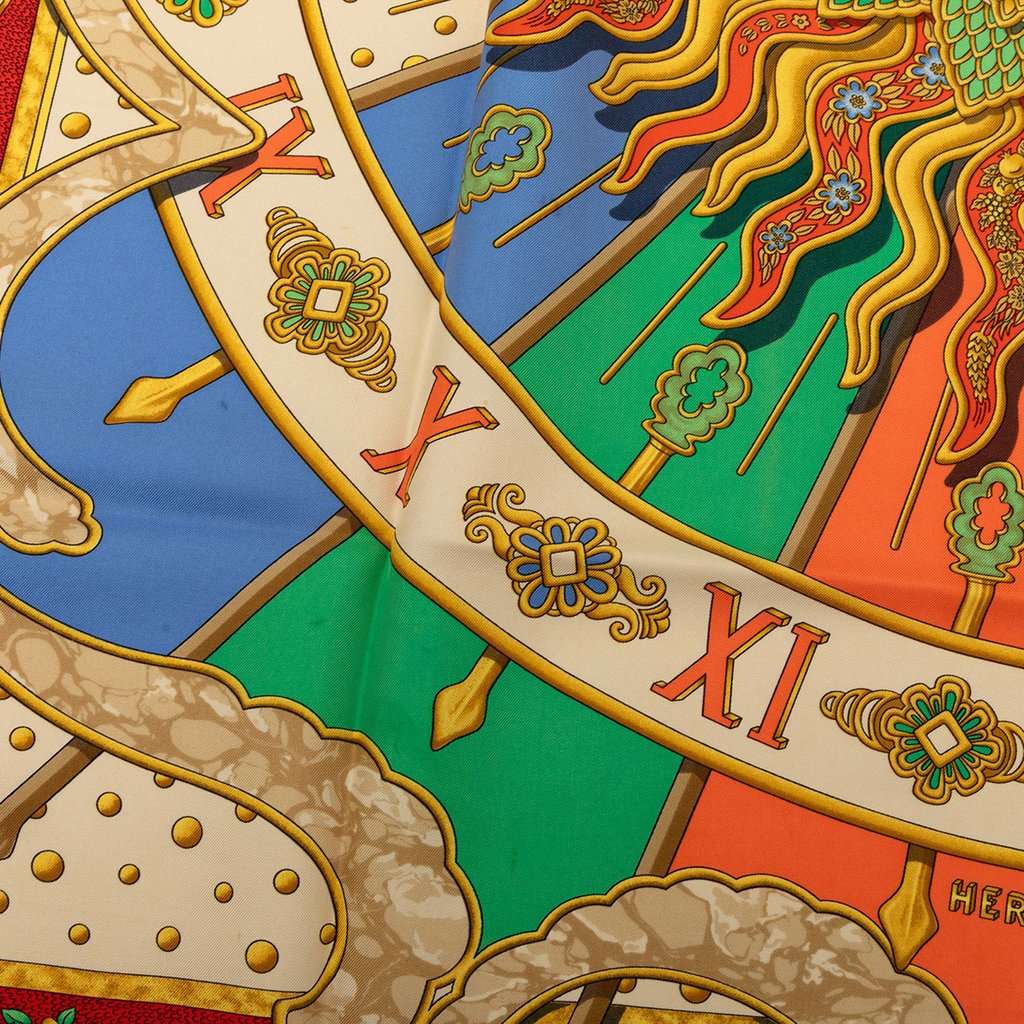 Hermès Carpe Diem Silk Scarf 90 Beige Very good condition - Inside View