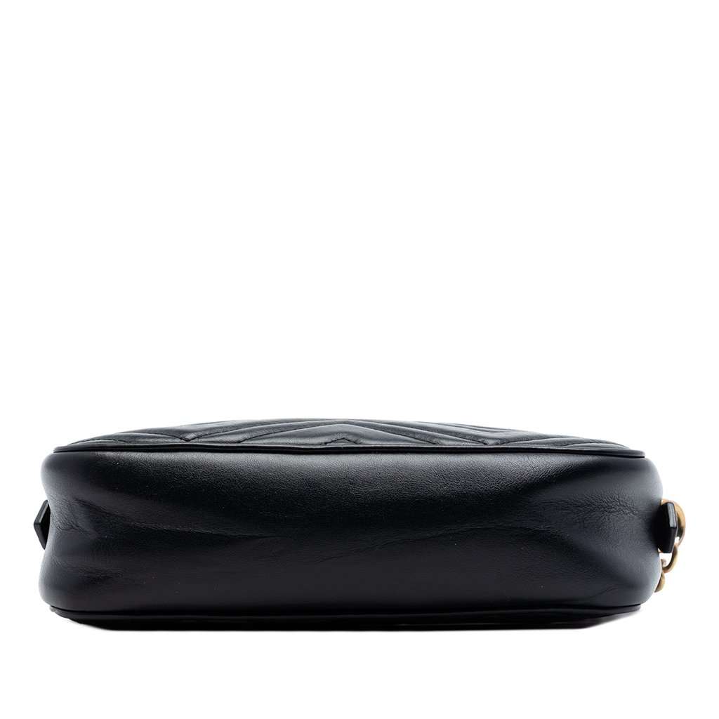 Gucci Small GG Marmont Matelasse Calfskin Crossbody Black Leather Very good condition - Inside View